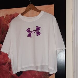 NWT Women's XL Authentic Under Armour White Tee with Purple Emblem & Gift Bag